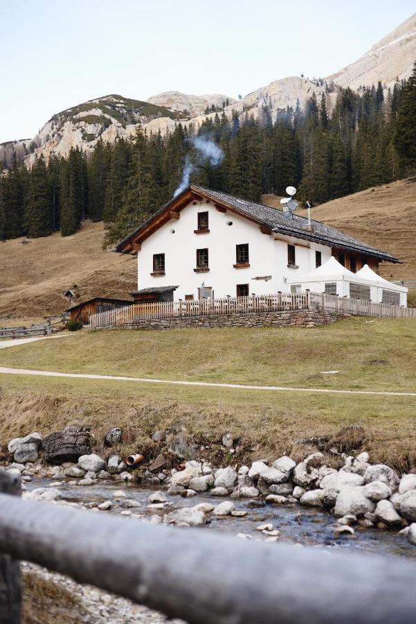 Rifugio Malga Ra Stua Villa กอร์ตินาดัมเปซโซ ภายนอก รูปภาพ